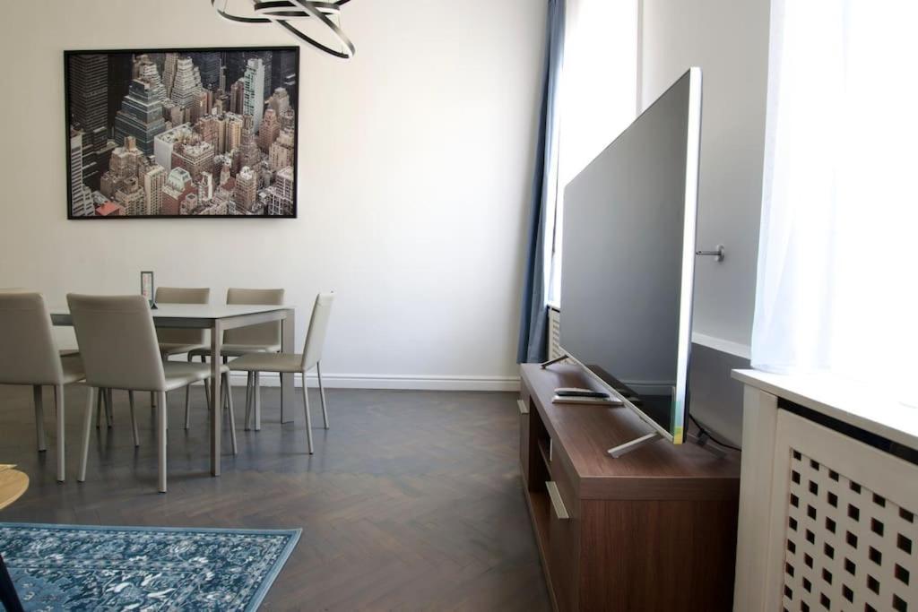 Premium Apartment By Hi5- Anker Apartment Budapeszt Zewnętrze zdjęcie